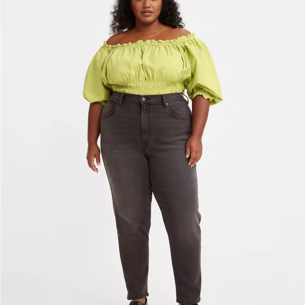Levi’s High Waisted Mom Jeans